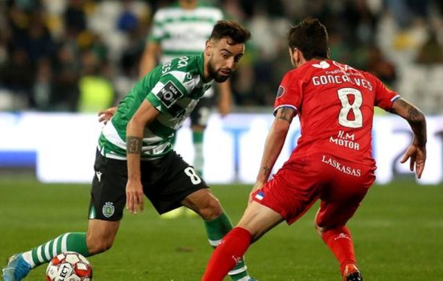 包含德布劳内在日本队比赛中状态火爆清晨密尔沃基雄鹿回应争议，网友：马赛围绕葡超单刀错失的词条云体育入口